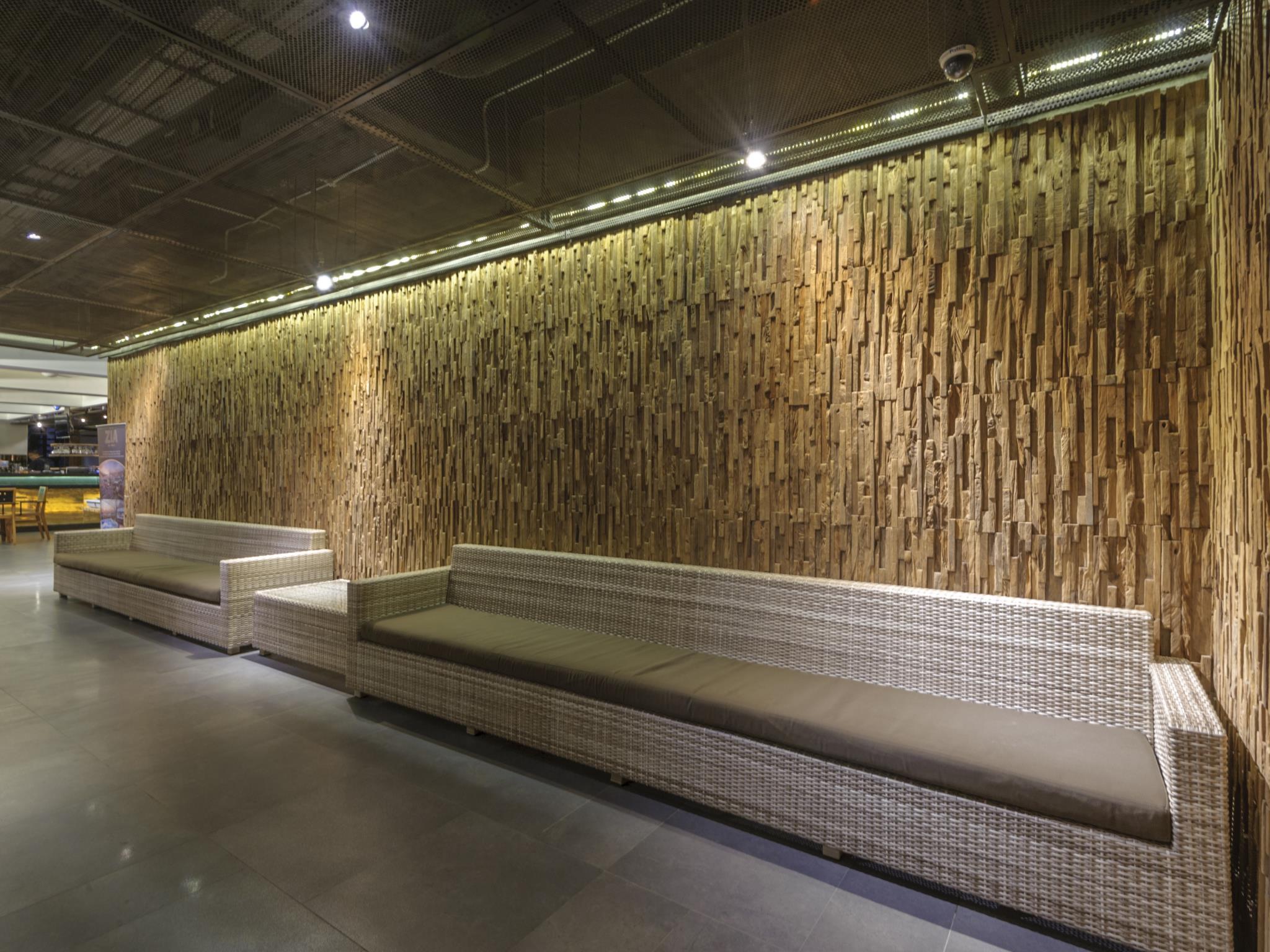 Hotel Daun Bali Seminyak Exterior photo
