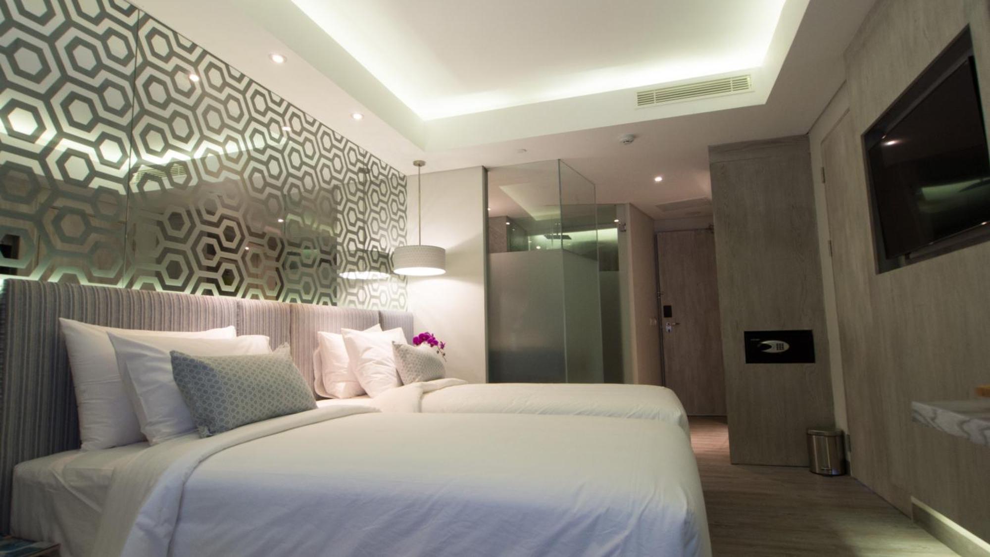 Hotel Daun Bali Seminyak Exterior photo