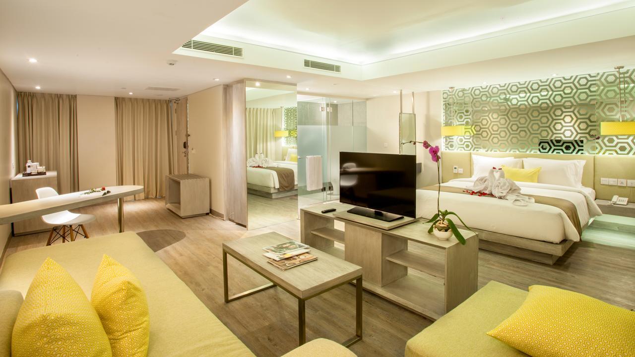Hotel Daun Bali Seminyak Exterior photo