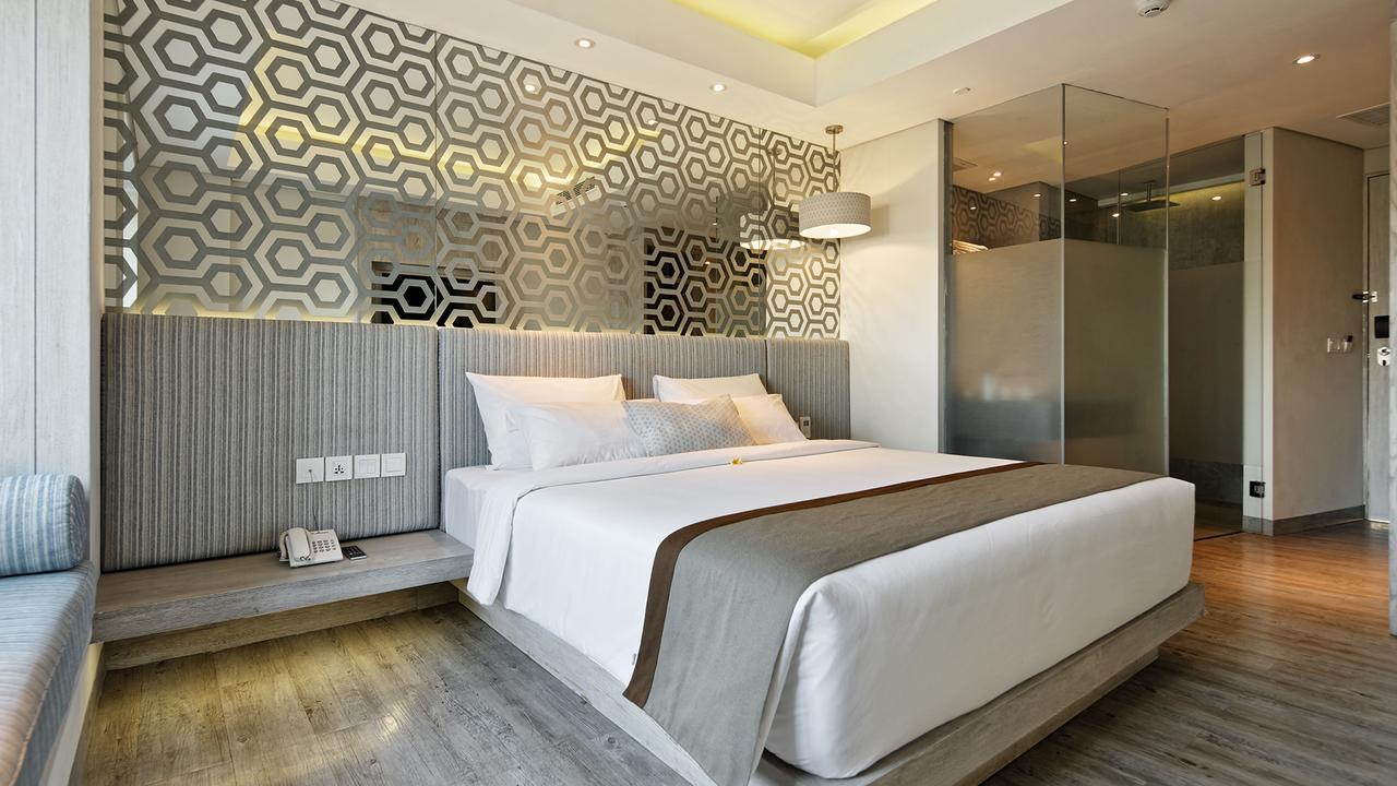 Hotel Daun Bali Seminyak Exterior photo
